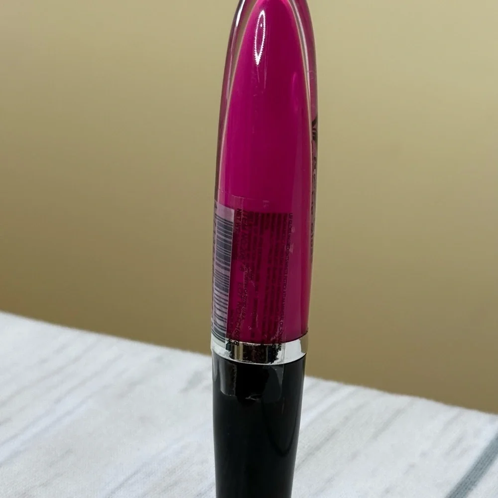 XOXO Pink Lip Gloss Vibrant Shine